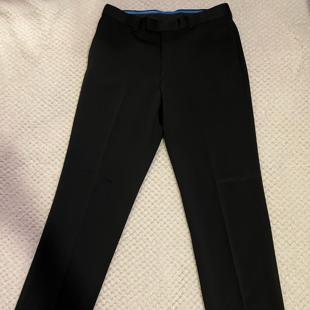 A[X]IST Men’s Dress Pants. Black